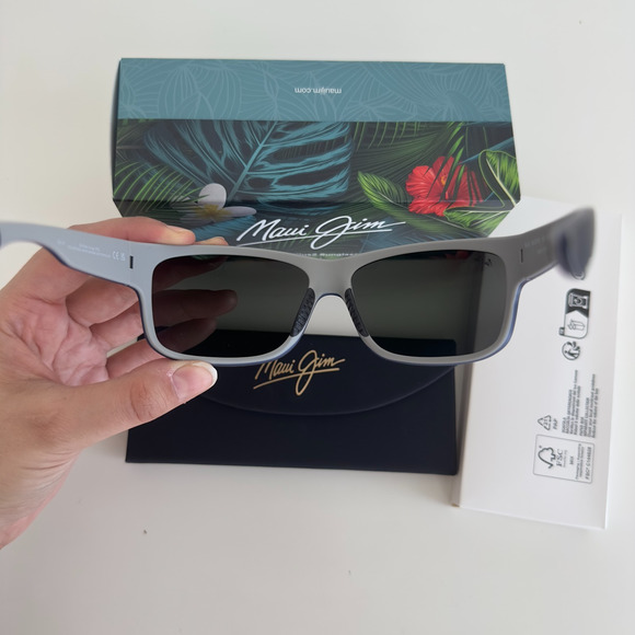 Maui Jim Southern Cross Sunglasses Black Gray Polarized MJ0815S-001 Made n Italy - Picture 8 of 10